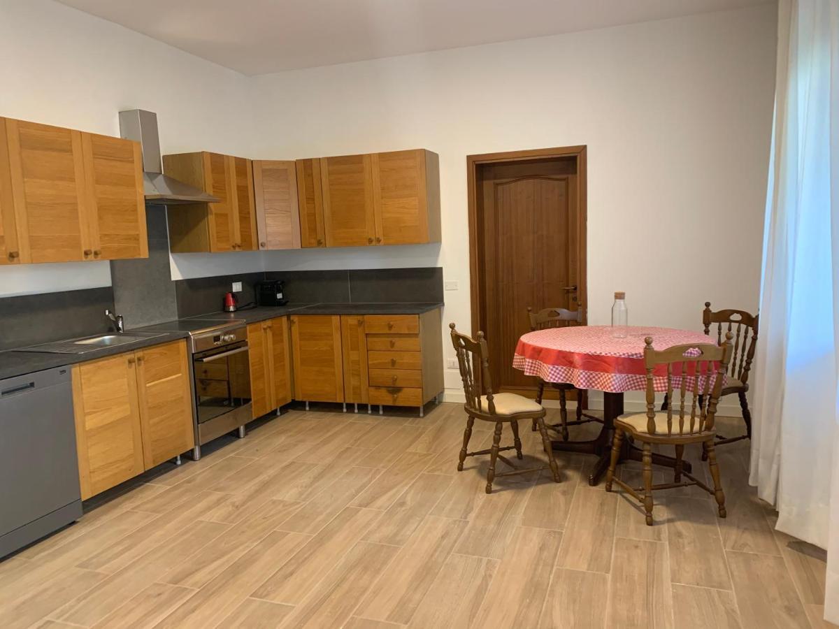 Spazioso Appartamento In Casa Singola Padova Con Giardino Kültér fotó